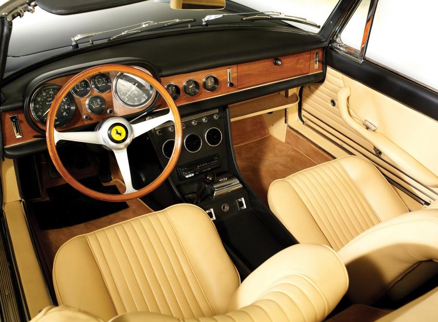  Ferrari 330 GTS 1967 года  (фото 69 из 102)